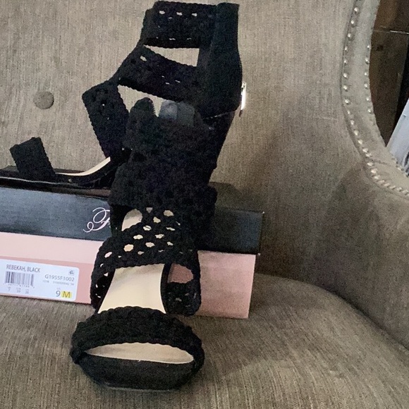 Fergie Rebekah Heel Size9 - Picture 2 of 5